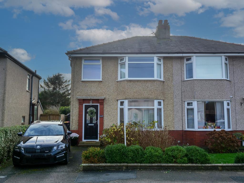 Douglas Avenue, Heysham, LA3 2LP